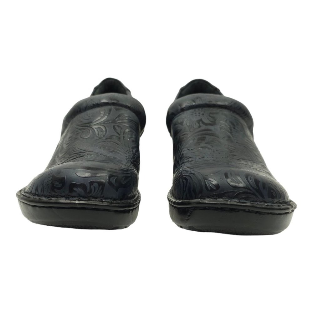 BOC Clog Wedge Comfort Shoe Womens Size 7 Navy Embossed Slip On Born Concepts - Picture 4 of 11